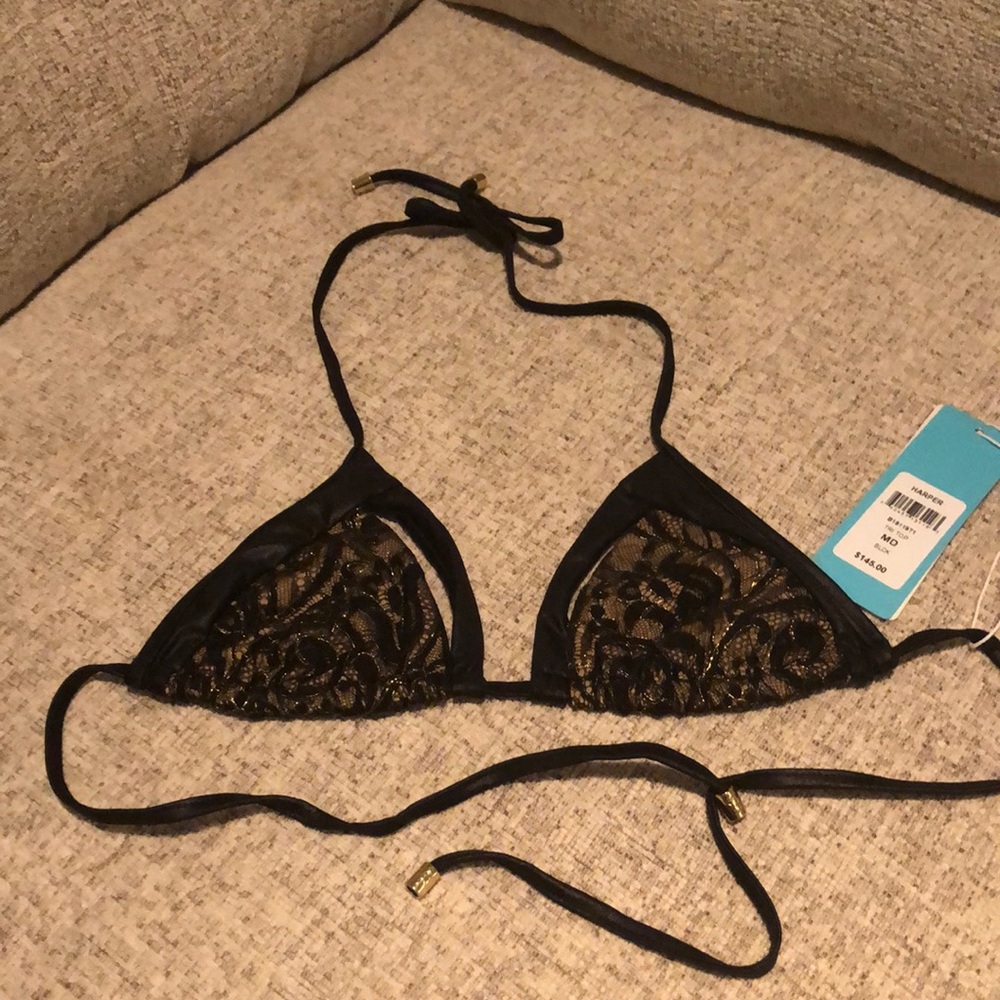 Beach Bunny triangle top